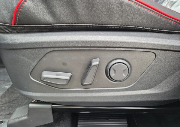 Hyundai Tucson cena 191900 przebieg: 7, rok produkcji 2024 z Raciąż małe 232
